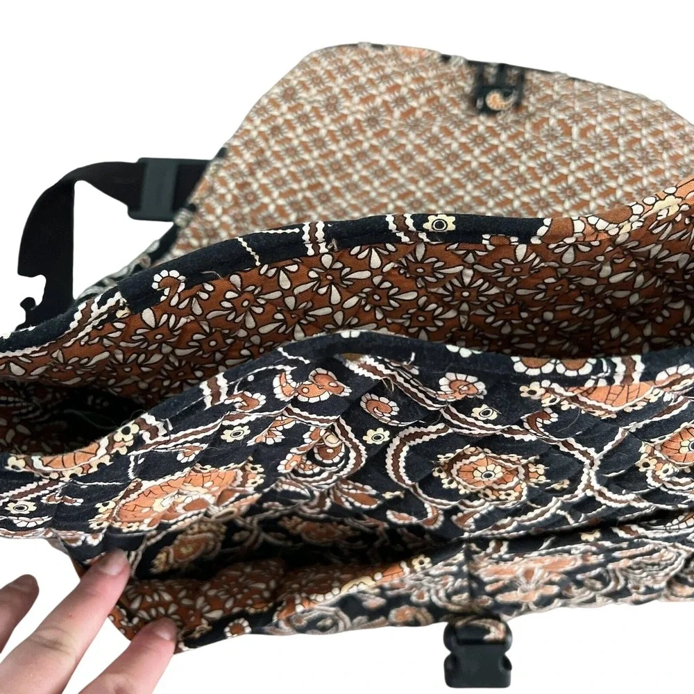 Vera Bradley Messenger Bag Retired Caffe Latte Black Tan Paisley Crossbody